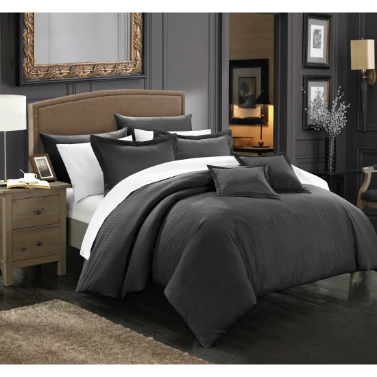 Brand new ๐ Silver Orchid Monroe Down Alternative Jacquard Black Striped 7-piece Comforter Set ๐ 4 Brand new ๐ Silver Orchid Monroe Down Alternative Jacquard Black Striped 7-piece Comforter Set ๐ - Image 2