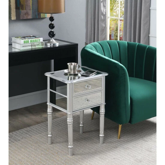 Hot Sale đ Silver Orchid Talmadge End Table Antique Silver/mirror 𤊠4 Hot Sale đ Silver Orchid Talmadge End Table Antique Silver/mirror 𤊠- Image 2
