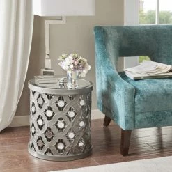 Discount ❤️ Silver Orchid Olivia Silver Quatrefoil Mirror Accent Table 👍
