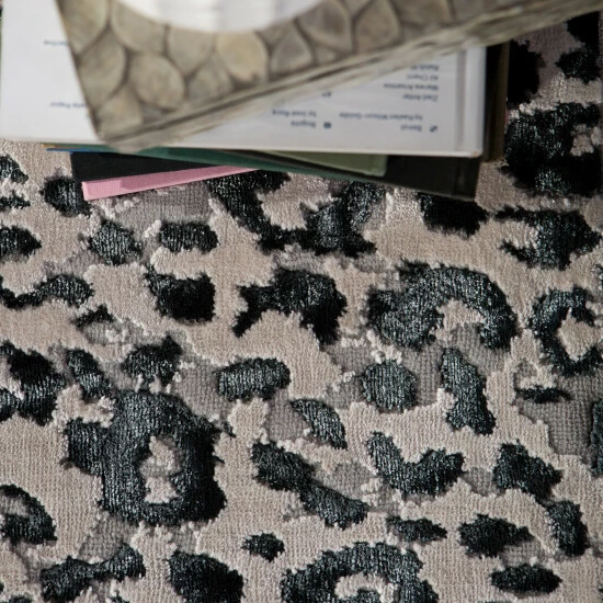 Buy โ๏ธ Silver Orchid Bellamy Power-loomed Gray/ Black Area Rug ๐ - Image 5