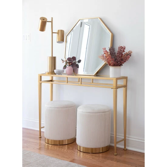 Outlet âď¸ Silver Orchid đ Dresser Gold Table Lamp đ - Image 2